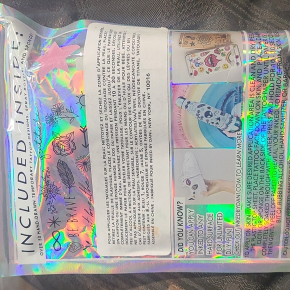 Fake tattoos - Picture 2 of 2